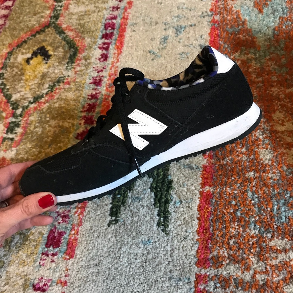 Black new balance size 8 1/2